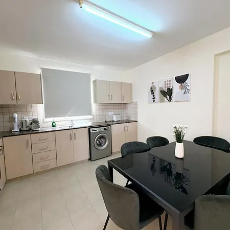 Sunrise Palette * Ларнака