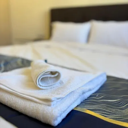 Апартаменты Sunrise Palette *